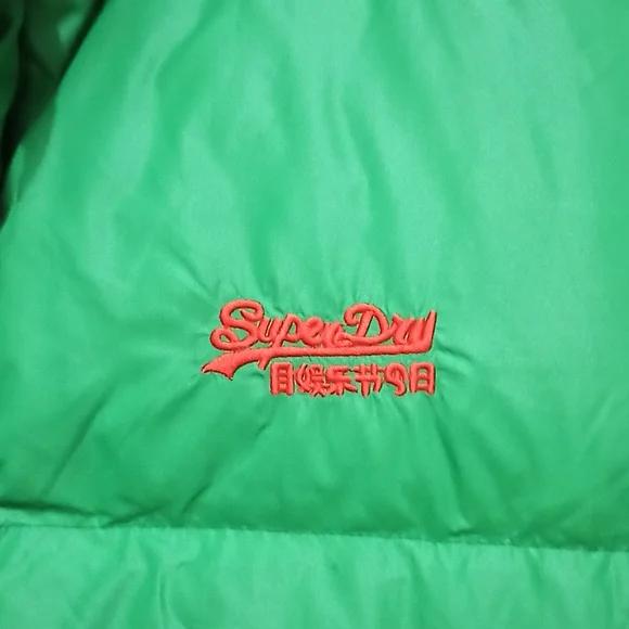 Superdry - Picture 3 of 6